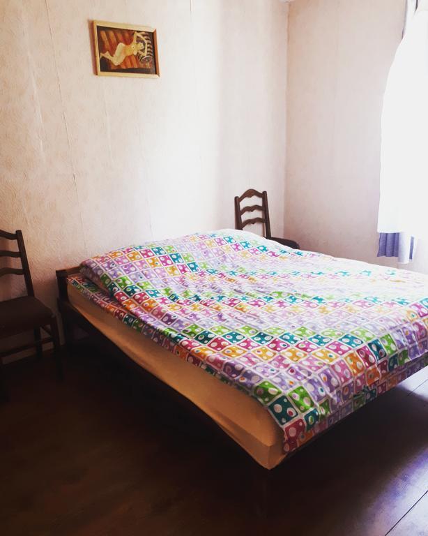 Korsha Guesthouse Roshka エクステリア 写真